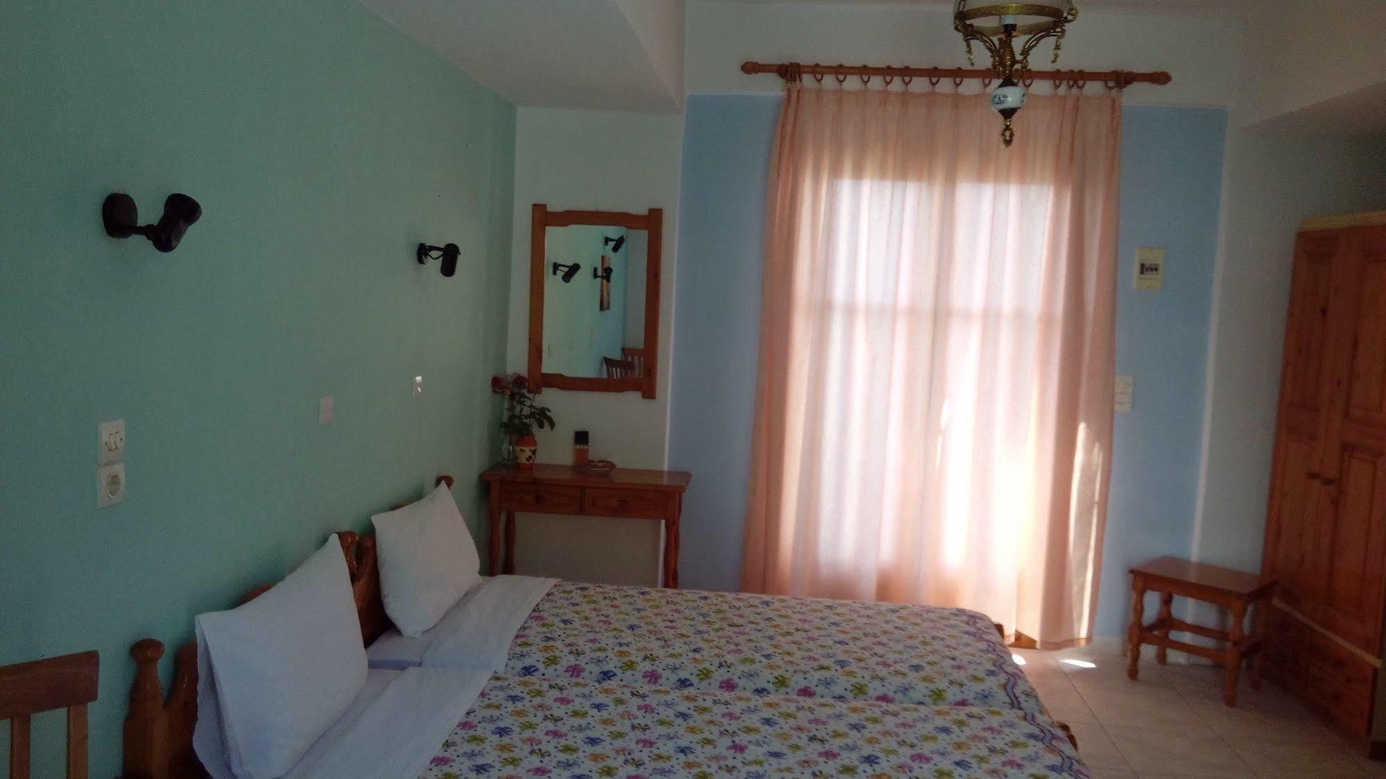 Aparthotel Anessis Cosmos Anaxos Exterior foto